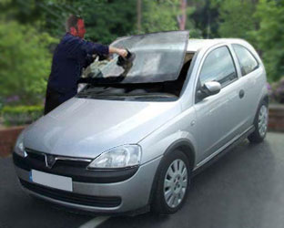 CarGlaze, we deal with windscreen replacement, car windscreen replacement, van windscreen replacement, cracked windscreen replacement, mobile windscreen replacement throughout Derby, Nottingham, Burton On Trent, Mansfield, Uttoxeter, Lichfield, Tamworth, Matlock, Ashbourne, Loughborough, Chesterfield, Ashby De La Zouch, Heanor and Ripley. CarGlaze, we deal with windscreen replacement, car windscreen replacement, van windscreen replacement, cracked windscreen replacement, mobile windscreen replacement and insurance approved windscreen replacement throughout Derby, Nottingham, Burton On Trent, Mansfield, Uttoxeter, Lichfield, Tamworth, Matlock, Ashbourne, Loughborough, Chesterfield, Ashby De La Zouch, Heanor and Ripley.